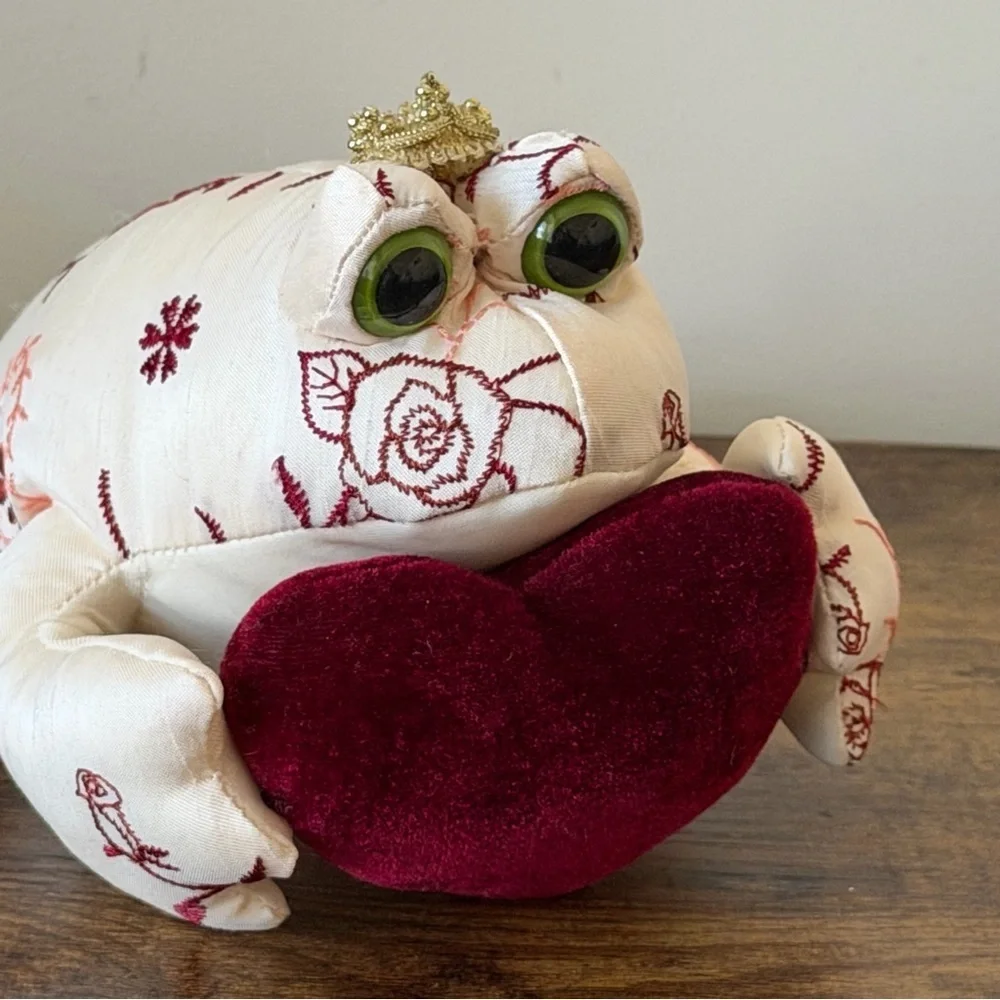 Vintage Marcel Shurman Frog Prince Plush Embroidered with Velvet Heart